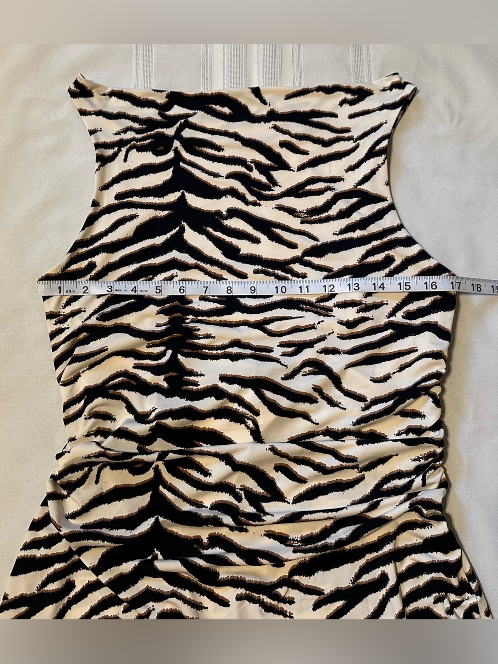 H&M Midi Dress Zebra Print Size L Women’s Black and Cream NWT - Picture 9 of 15